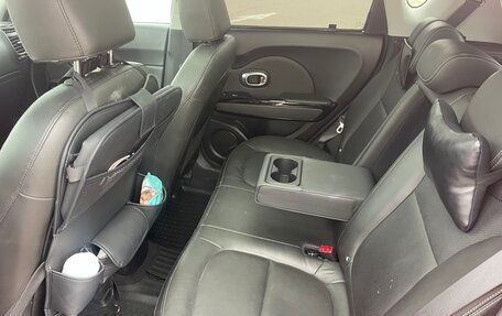 KIA Soul II рестайлинг, 2018 год, 1 499 900 рублей, 9 фотография