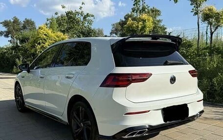 Volkswagen Golf VIII, 2021 год, 1 930 000 рублей, 6 фотография
