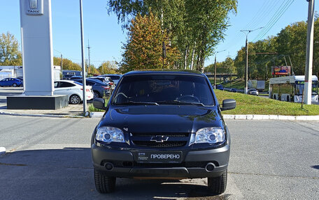 Chevrolet Niva I рестайлинг, 2015 год, 573 000 рублей, 6 фотография