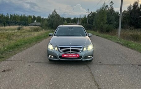 Mercedes-Benz E-Класс, 2009 год, 1 380 000 рублей, 1 фотография