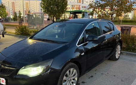 Opel Astra J, 2011 год, 720 000 рублей, 4 фотография