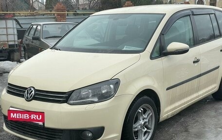 Volkswagen Touran III, 2011 год, 1 270 000 рублей, 5 фотография