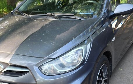 Hyundai Solaris II рестайлинг, 2012 год, 1 050 000 рублей, 3 фотография