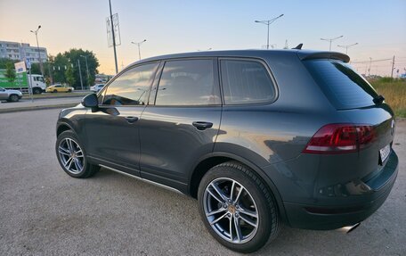 Volkswagen Touareg III, 2010 год, 1 890 000 рублей, 4 фотография