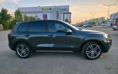 Volkswagen Touareg III, 2010 год, 1 890 000 рублей, 6 фотография