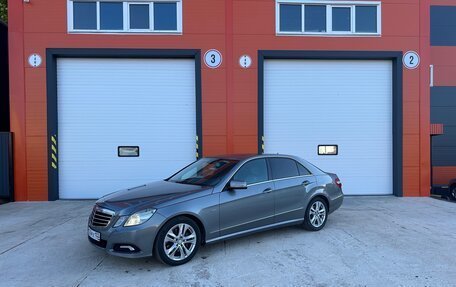 Mercedes-Benz E-Класс, 2009 год, 1 380 000 рублей, 9 фотография