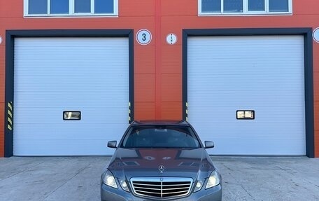 Mercedes-Benz E-Класс, 2009 год, 1 380 000 рублей, 5 фотография