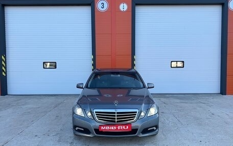 Mercedes-Benz E-Класс, 2009 год, 1 380 000 рублей, 6 фотография
