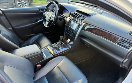 Toyota Camry, 2015 год, 1 750 000 рублей, 18 фотография