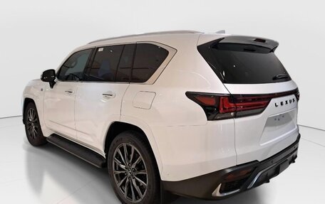 Lexus LX, 2025 год, 22 000 000 рублей, 6 фотография