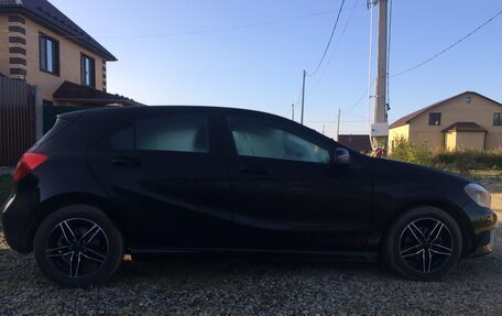Mercedes-Benz A-Класс, 2013 год, 1 100 000 рублей, 4 фотография