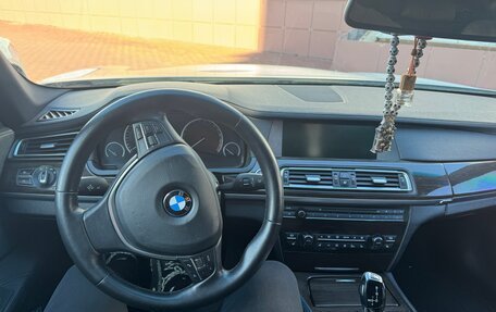 BMW 7 серия, 2009 год, 1 700 000 рублей, 12 фотография