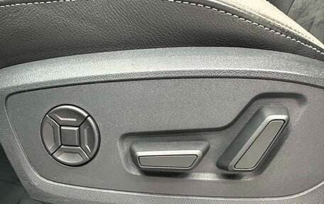 Audi Q3, 2022 год, 2 600 000 рублей, 13 фотография
