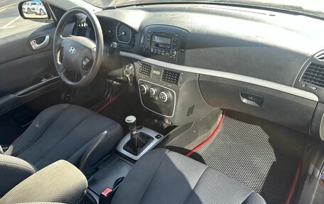 Hyundai Sonata VI, 2007 год, 639 000 рублей, 12 фотография