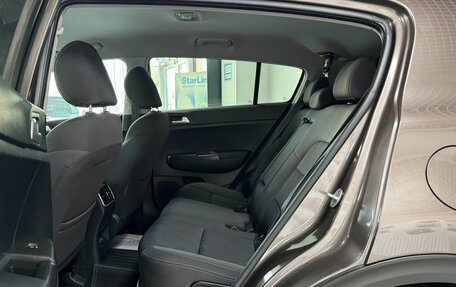 KIA Sportage IV рестайлинг, 2017 год, 1 799 000 рублей, 10 фотография