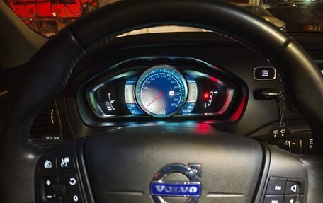 Volvo V40 Cross Country I, 2014 год, 1 700 000 рублей, 3 фотография