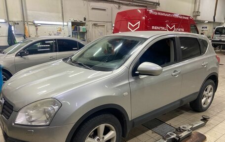 Nissan Qashqai, 2008 год, 680 000 рублей, 1 фотография
