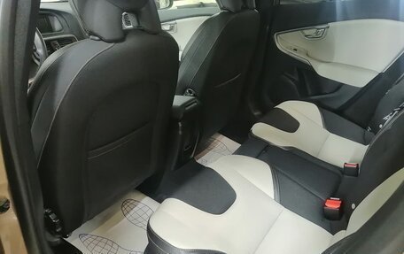 Volvo V40 Cross Country I, 2014 год, 1 700 000 рублей, 10 фотография