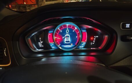 Volvo V40 Cross Country I, 2014 год, 1 700 000 рублей, 8 фотография