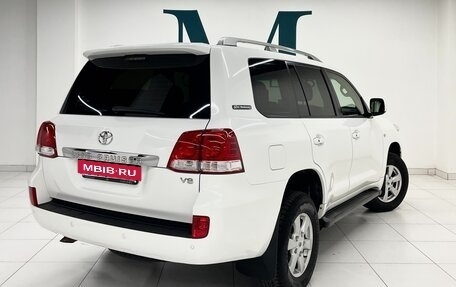 Toyota Land Cruiser 200, 2011 год, 3 600 000 рублей, 7 фотография