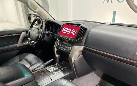 Toyota Land Cruiser 200, 2011 год, 3 600 000 рублей, 20 фотография