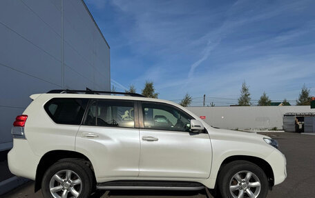Toyota Land Cruiser Prado 150 рестайлинг 2, 2013 год, 2 040 000 рублей, 13 фотография