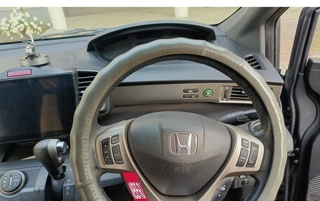Honda Freed I, 2012 год, 880 000 рублей, 10 фотография