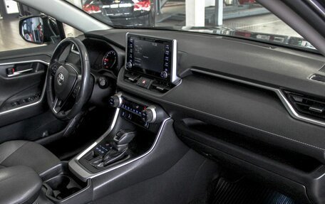 Toyota RAV4, 2019 год, 2 649 900 рублей, 6 фотография