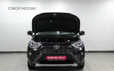 Toyota RAV4, 2019 год, 2 649 900 рублей, 4 фотография