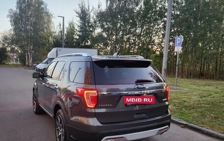 Ford Explorer VI, 2017 год, 2 800 000 рублей, 11 фотография