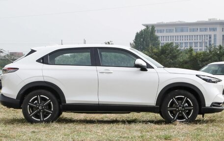 Honda Vezel, 2025 год, 2 292 000 рублей, 11 фотография