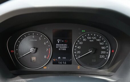 Honda Vezel, 2025 год, 2 292 000 рублей, 17 фотография