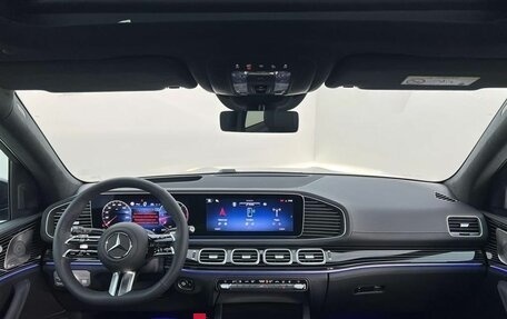Mercedes-Benz GLS, 2024 год, 18 900 000 рублей, 7 фотография