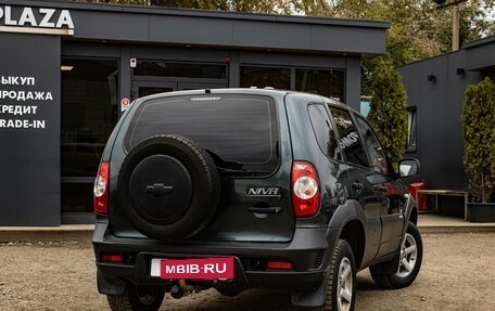 Chevrolet Niva I рестайлинг, 2015 год, 469 000 рублей, 3 фотография