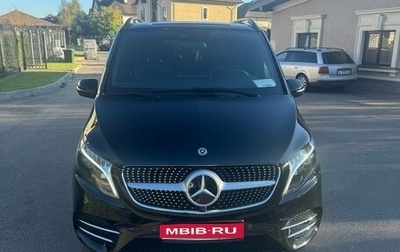 Mercedes-Benz V-Класс, 2023 год, 8 900 000 рублей, 1 фотография