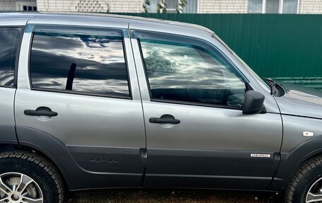 Chevrolet Niva I рестайлинг, 2016 год, 725 000 рублей, 5 фотография