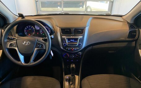 Hyundai Solaris II рестайлинг, 2015 год, 1 030 000 рублей, 9 фотография