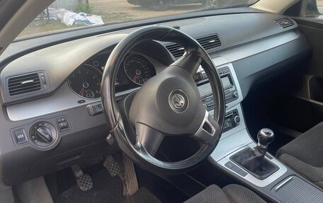 Volkswagen Passat B6, 2009 год, 950 000 рублей, 3 фотография