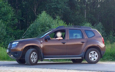 Renault Duster I рестайлинг, 2012 год, 700 000 рублей, 2 фотография
