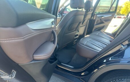 BMW X5, 2018 год, 4 200 000 рублей, 10 фотография
