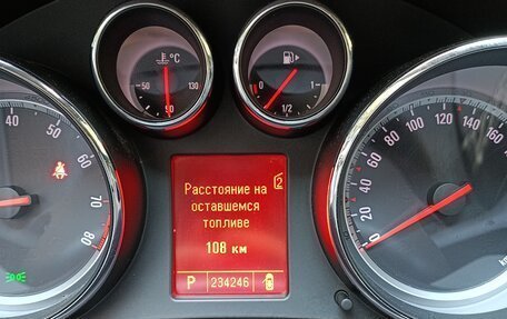 Opel Insignia II рестайлинг, 2011 год, 770 000 рублей, 22 фотография