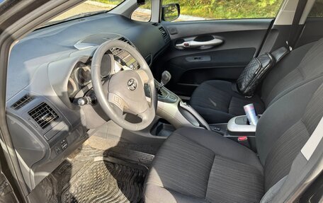 Toyota Auris II, 2007 год, 600 000 рублей, 15 фотография
