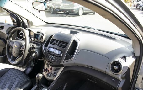Chevrolet Aveo III, 2014 год, 665 000 рублей, 9 фотография