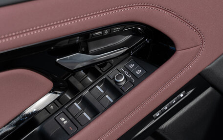 Land Rover Range Rover Evoque II, 2024 год, 6 500 000 рублей, 11 фотография