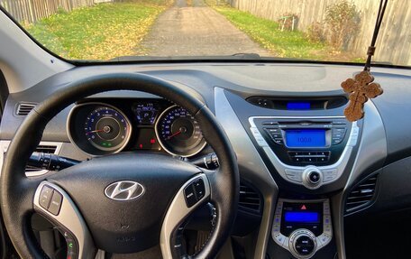 Hyundai Avante, 2012 год, 1 200 000 рублей, 6 фотография