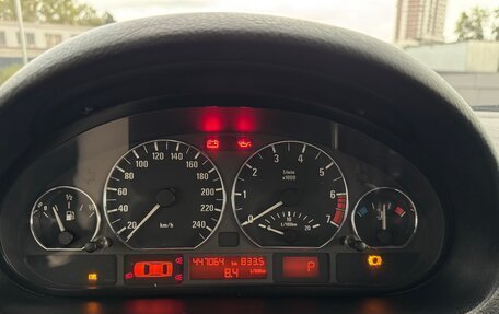 BMW 3 серия, 2002 год, 690 000 рублей, 18 фотография
