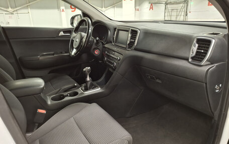 KIA Sportage IV рестайлинг, 2017 год, 1 620 000 рублей, 15 фотография