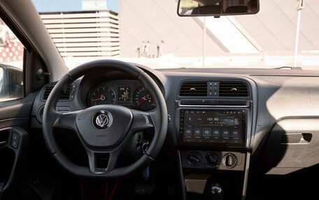 Volkswagen Polo VI (EU Market), 2016 год, 1 078 000 рублей, 6 фотография