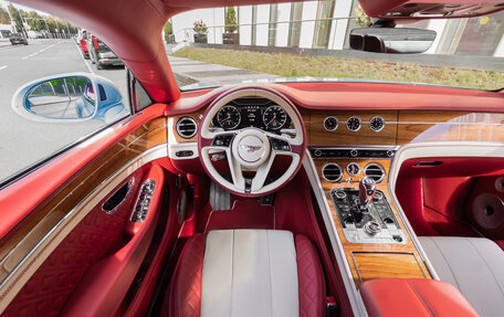 Bentley Continental GT III, 2020 год, 19 500 000 рублей, 16 фотография