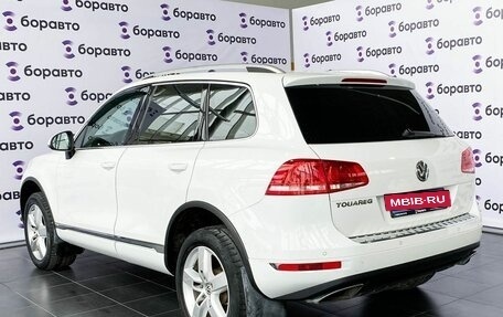 Volkswagen Touareg III, 2012 год, 1 975 000 рублей, 4 фотография